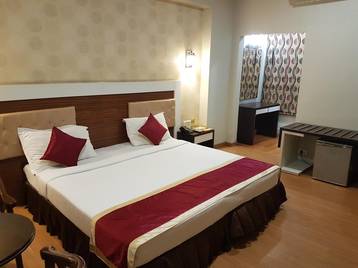 היידראבד Hotel Sitara Residency מראה חיצוני תמונה