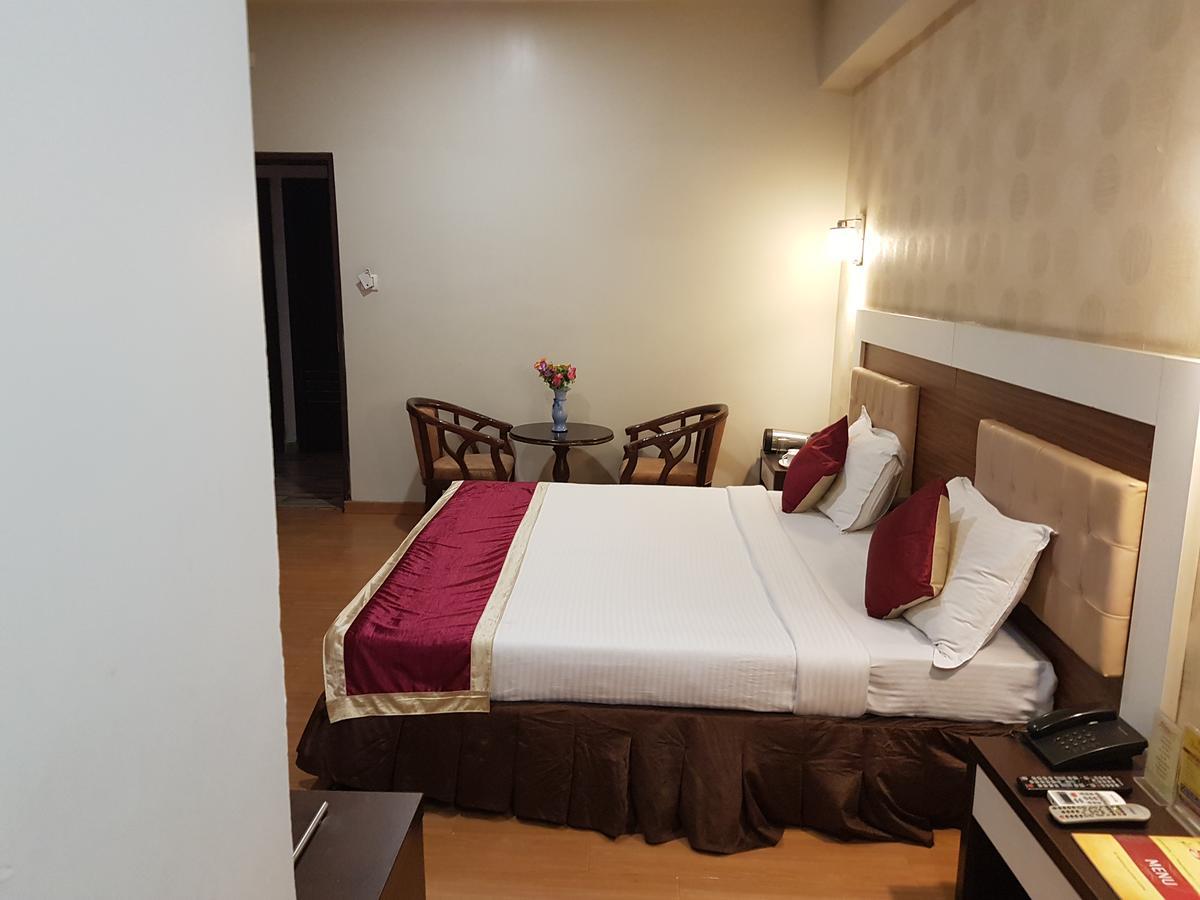 היידראבד Hotel Sitara Residency מראה חיצוני תמונה