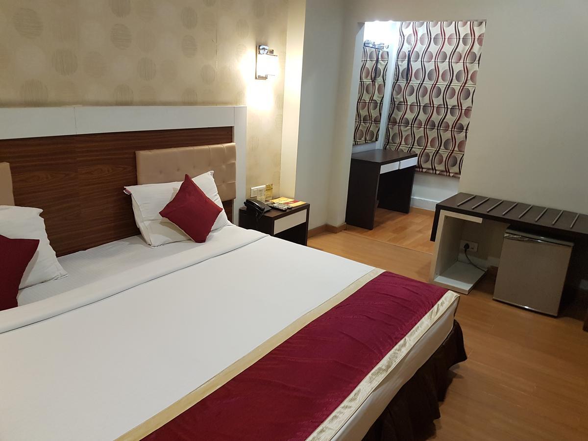 היידראבד Hotel Sitara Residency מראה חיצוני תמונה